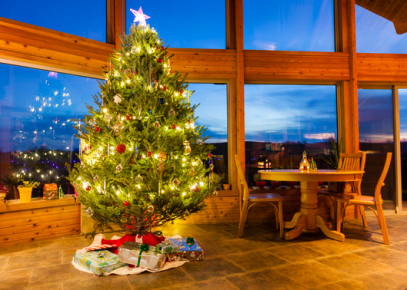 Should Sellers Decorate Their Home For The Holidays